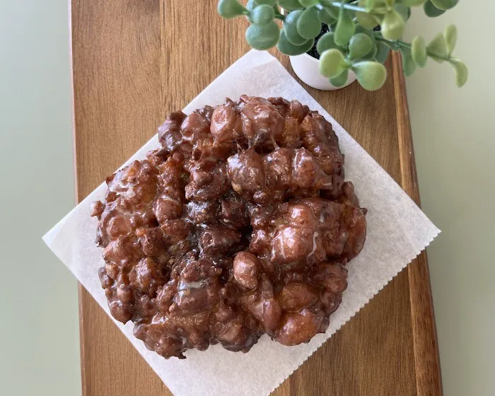Manna Donuts E. Berry Picture 2