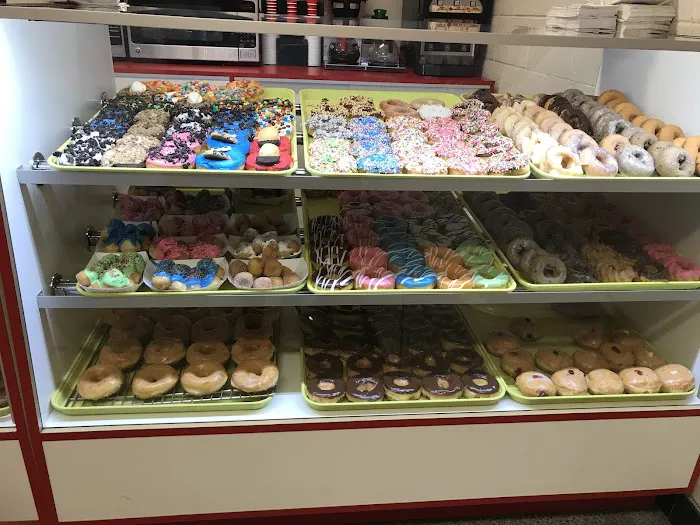Snowflake Donuts Red Oak Picture 9