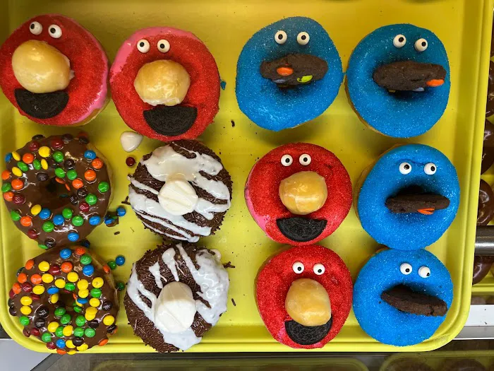 Snowflake Donuts Red Oak Picture 7