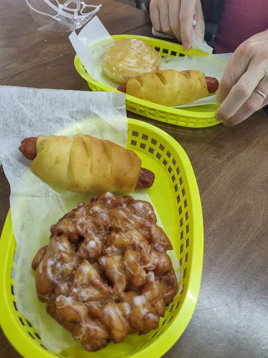 77 Donuts Picture 9