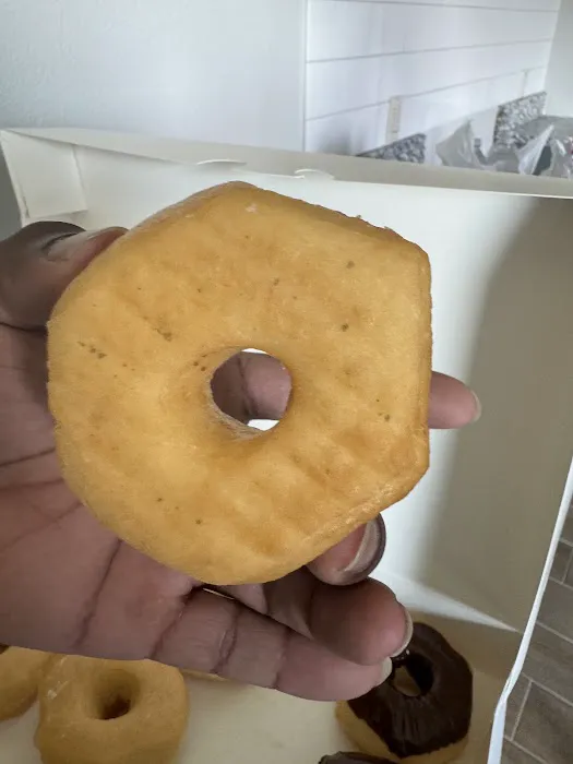 77 Donuts Picture 8