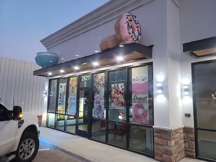 Yummy Yummy Donuts Picture 2