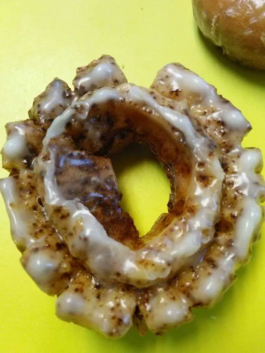Yummy Yummy Donuts Picture 5