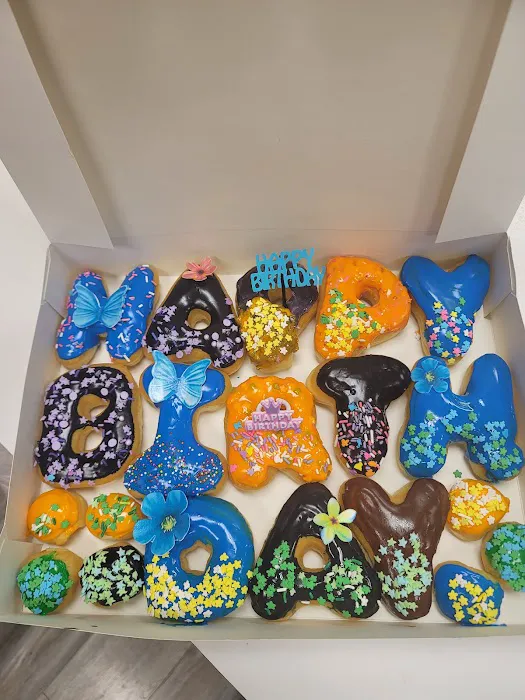 Saginaw Donut Shop Picture 3