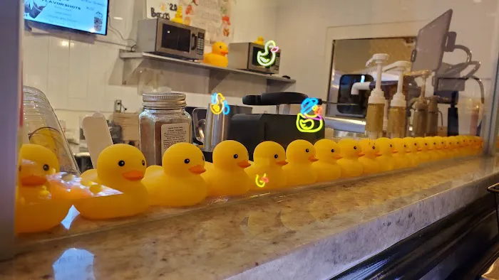 Lucky Duck Bagels Picture 6