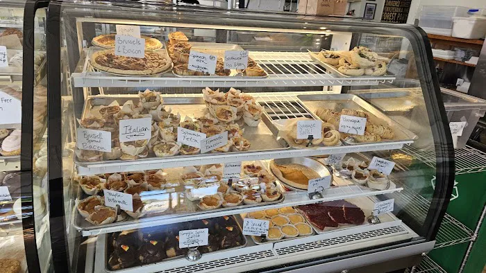 Leaves Bakery & Books Picture 2