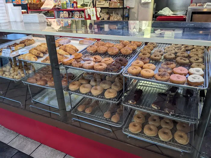Paul's Donuts Subs & Gyros Picture 6