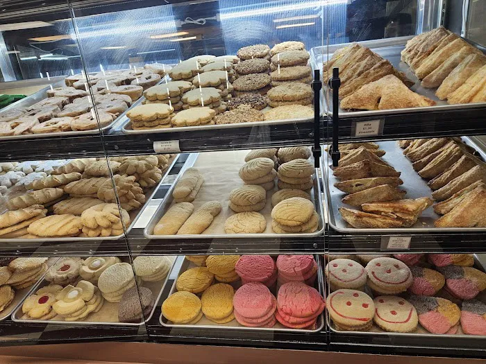 Compadres Bakery Picture 8