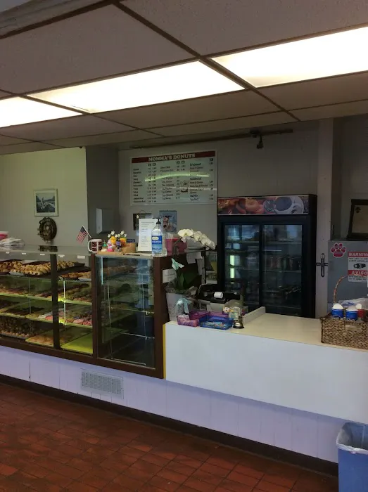 Momma's Donuts Picture 4