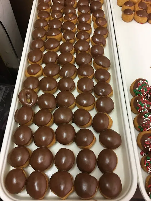 Momma's Donuts Picture 9