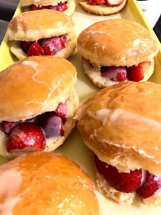Manna Donuts Picture 10