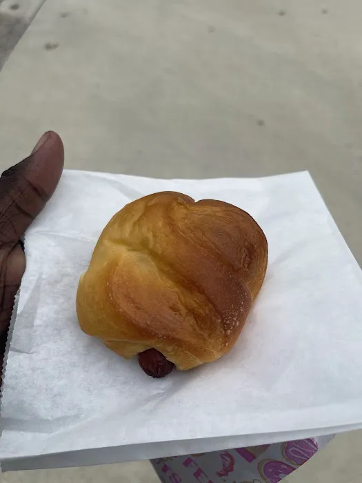Circle Donuts Picture 9