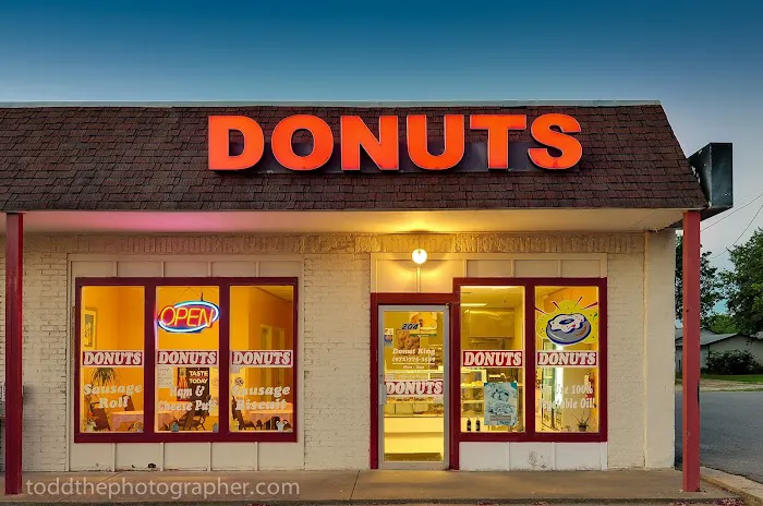 Donut King Picture 10