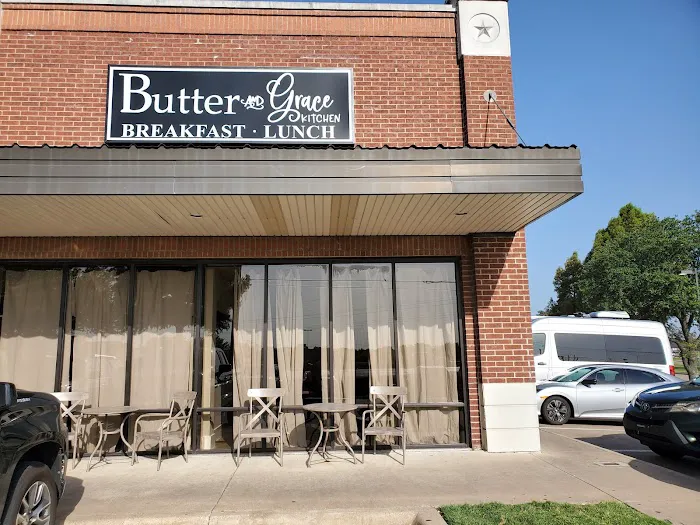 Butter & Grace Picture 2