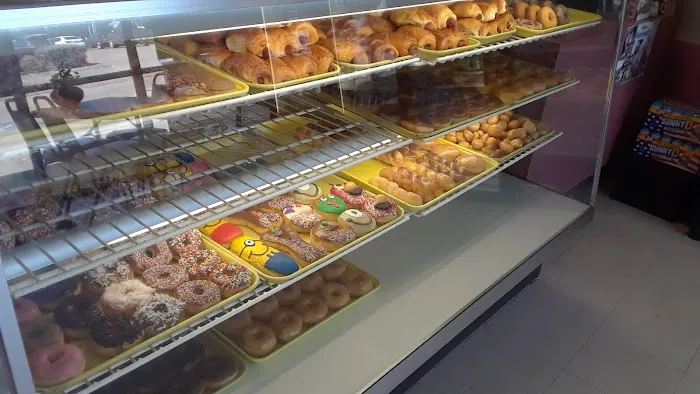 Ann's Donuts Picture 6