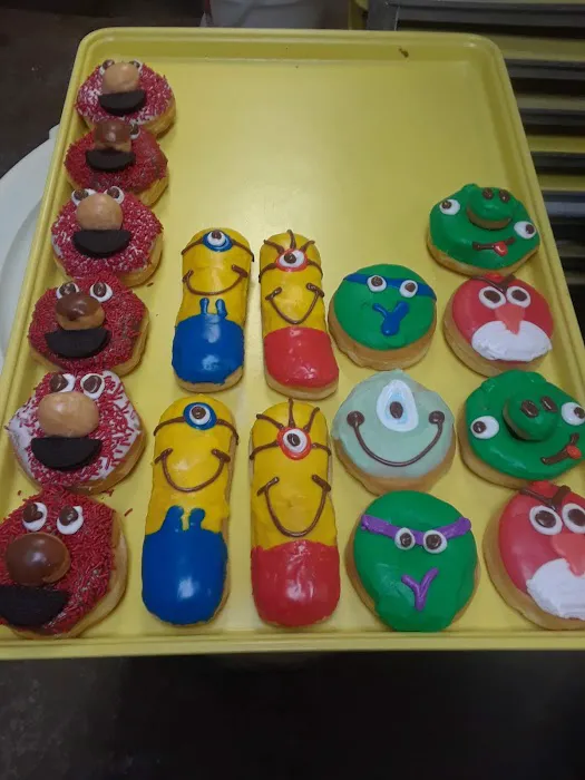 Ann's Donuts Picture 5