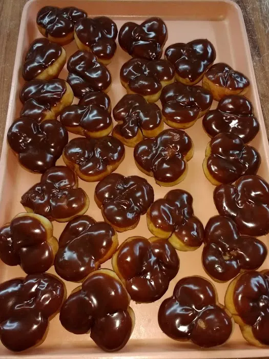 Happy Donut Shop Picture 9
