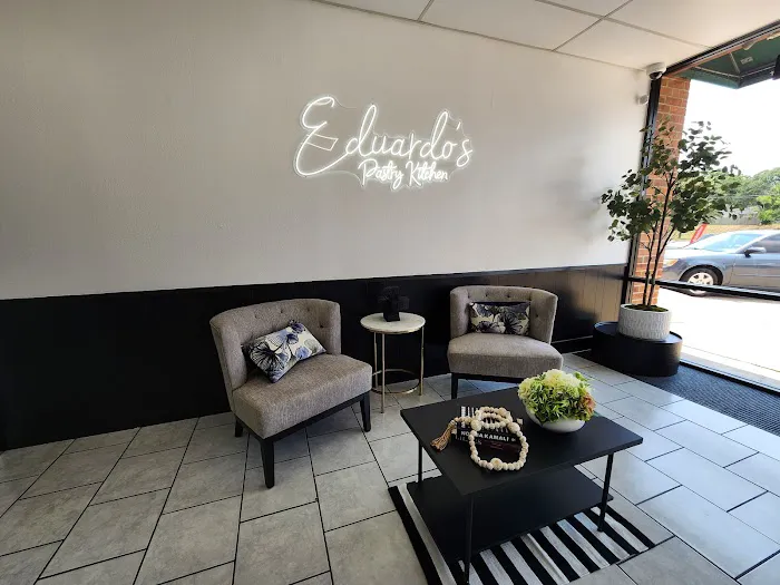 Eduardo's Pastry Kitchen Picture 4