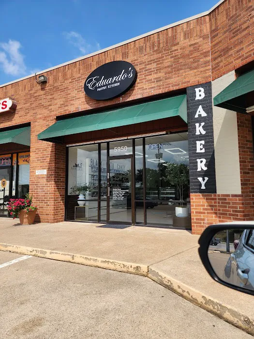 Eduardo's Pastry Kitchen Picture 2