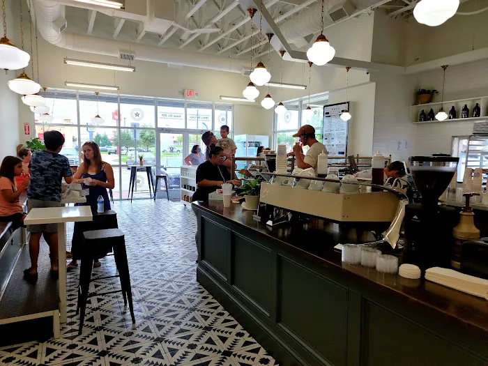 Parlor Doughnuts Picture 6