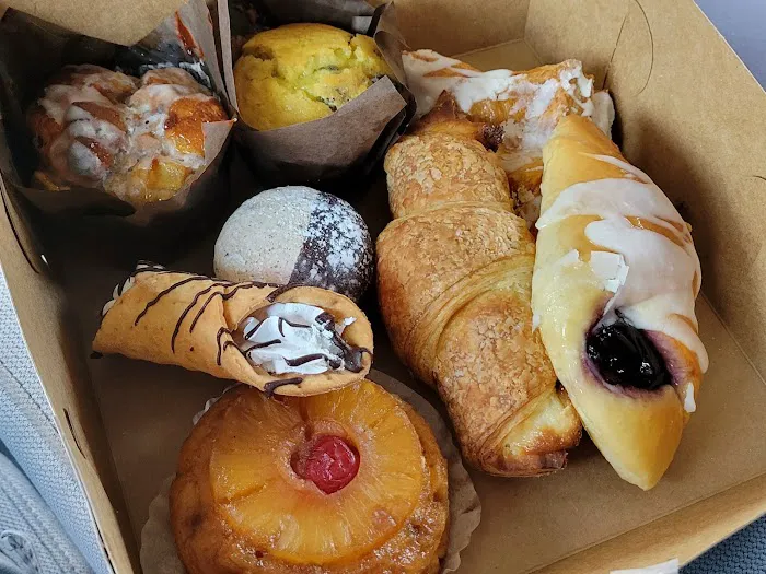 Swiss Pastry Shop Picture 9