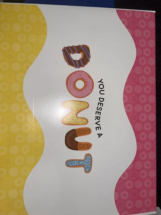 Donut Palace Picture 10