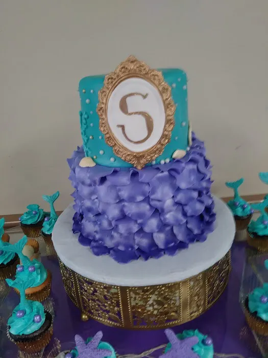 Jovanny's Cake & Supplies Picture 3
