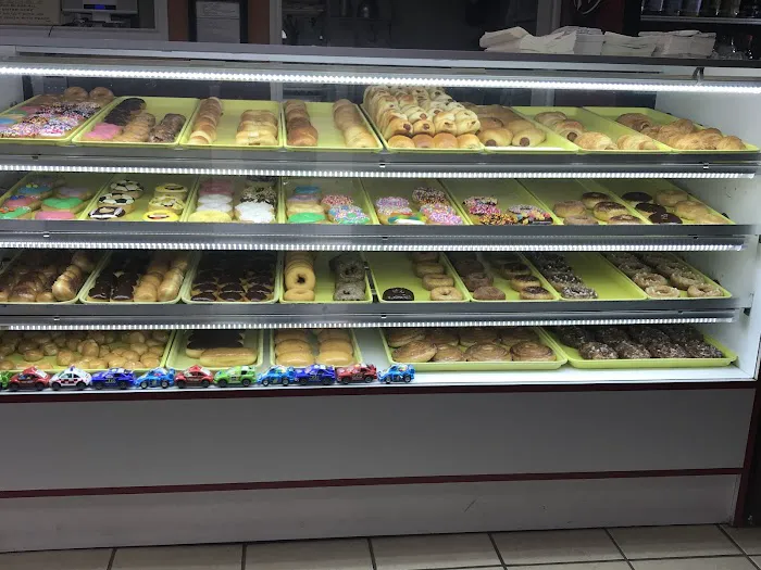 Alta Mesa Donuts Picture 1