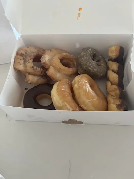Donut Palace Picture 1