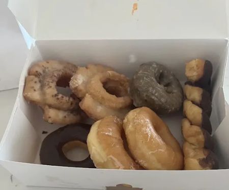 Donut Palace