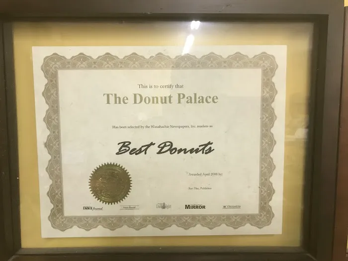 Donut Palace Picture 2