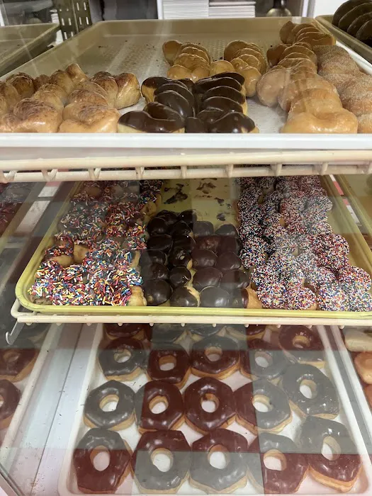 Donut Palace Picture 9