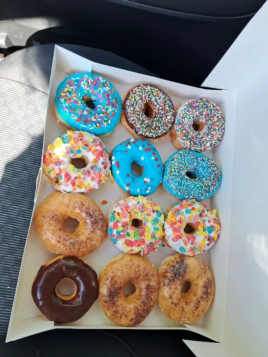 Duke's Donuts Picture 6