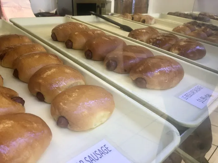 B J Donuts & Kolaches Picture 8