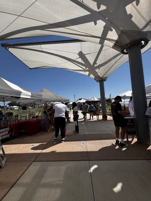 Crowley Farmers Market Picture 2