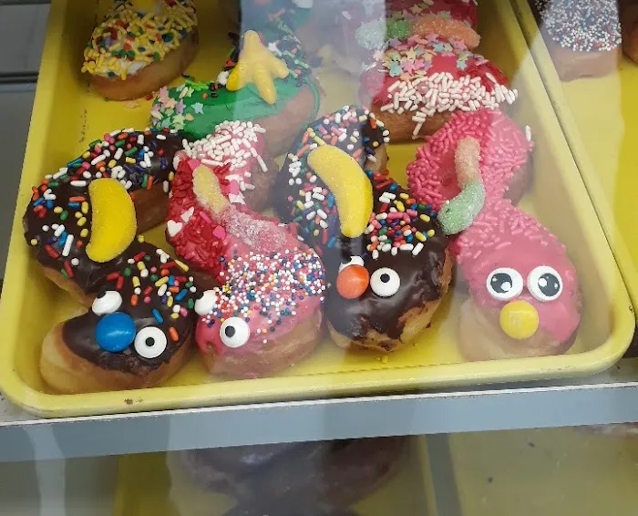 DS DONUTS Picture 7