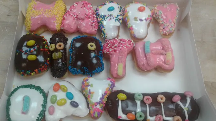 DS DONUTS Picture 6