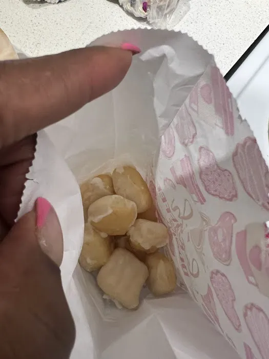 Angel's Donuts Picture 6