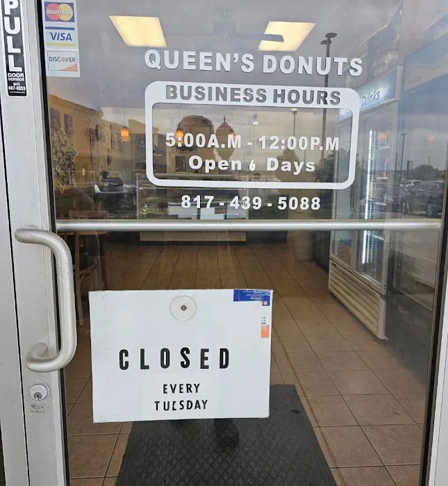 Queen's Donuts Picture 3