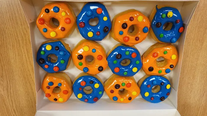 Queen's Donuts Picture 9