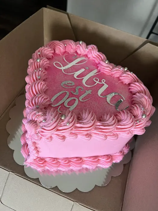 Castle Top Treats LLC Picture 3