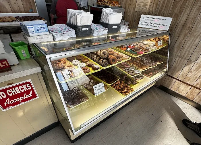 Southern Best Donuts Picture 6