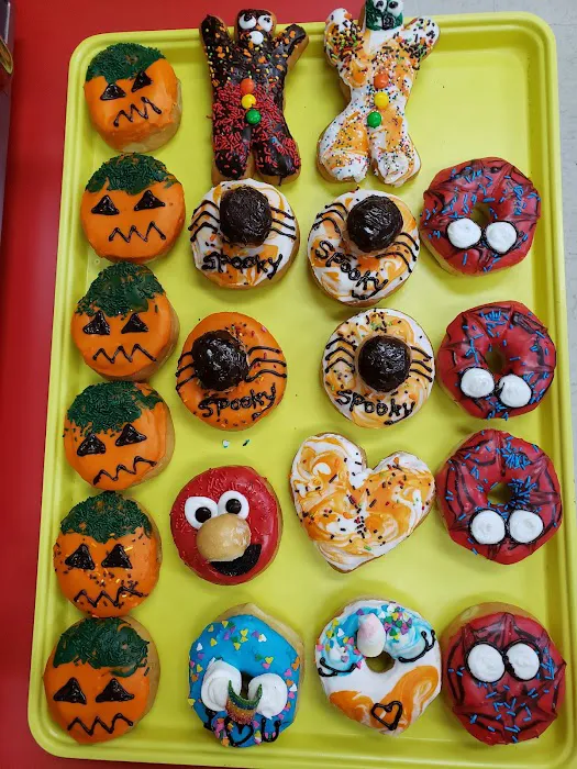 Lim's Donuts Picture 7