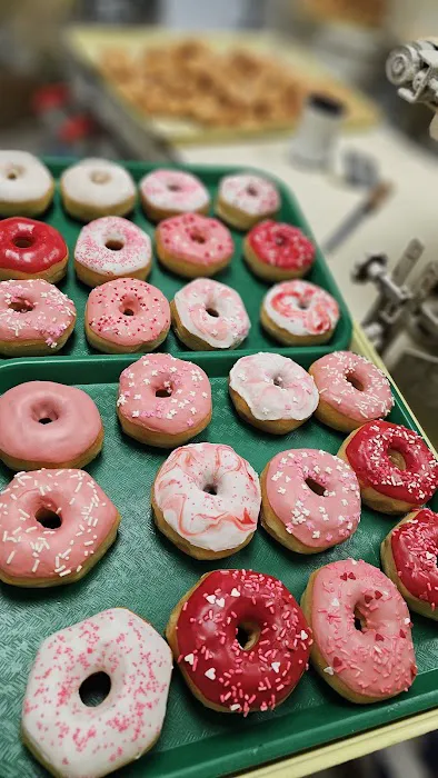 Lim's Donuts Picture 4