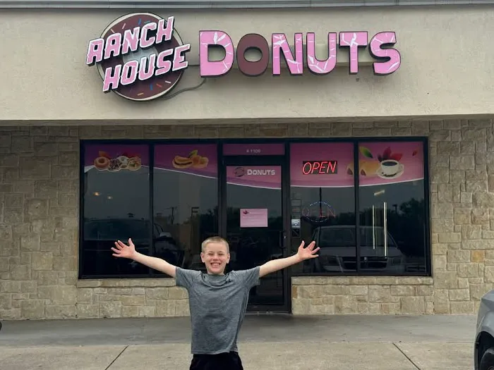 Ranch House Donut Picture 2