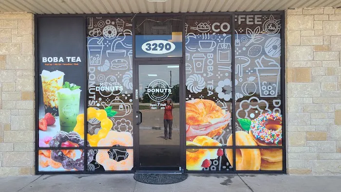 Hudson Oaks Donuts & Boba Tea Picture 8