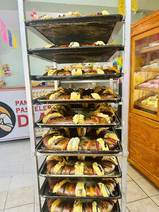Panaderia Y Pasteleria Diaz Picture 2