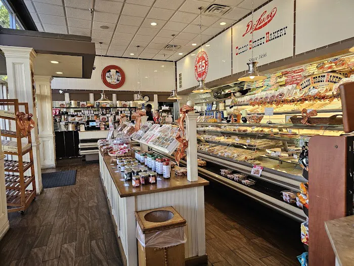 Collin Street Bakery - 7th Ave Corsicana Picture 8