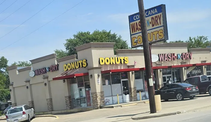 Corsicana Donut & Bakery Picture 2