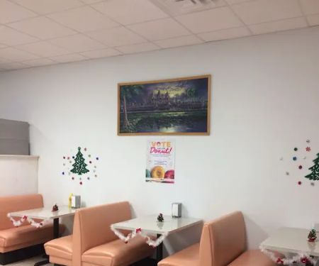 Navarro Donuts
